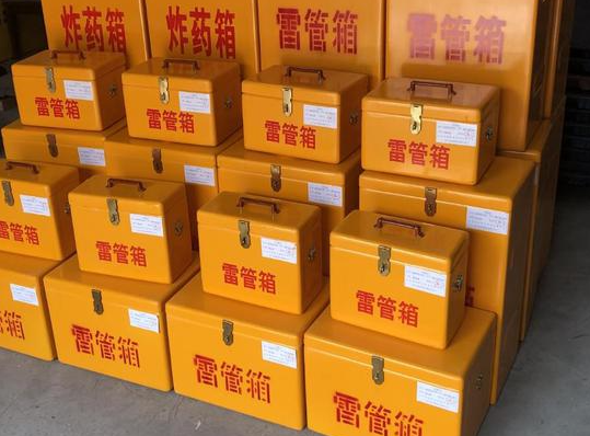 忠县玻璃钢雷管箱的使用寿命一般是多少？